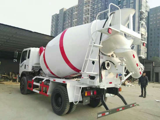 重汽王牌(5方6方)攪拌車